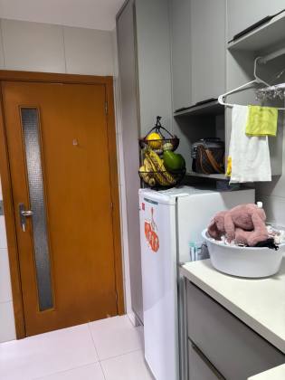 Apartamento 3 suítes 2 vagas