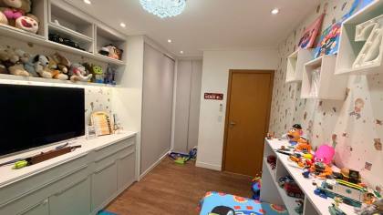 Apartamento 3 suítes 3 vagas 155 mt2