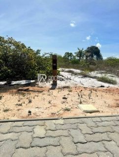 Terreno a venda em condomínio na Praia do Forte