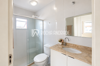 Casa à Venda com 3 quartos, 2 suítes e Porteira Fechada - Camaçari