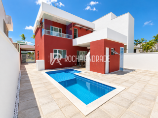 Casa à Venda com 3 quartos, 2 suítes e Porteira Fechada - Camaçari