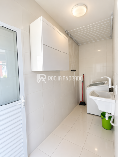 Casa à Venda com 3 quartos, 2 suítes e Porteira Fechada - Camaçari