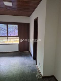 Casa de Condomínio Para Vender com 2 suítes com dependência no bairro Jaguaribe em Salvador