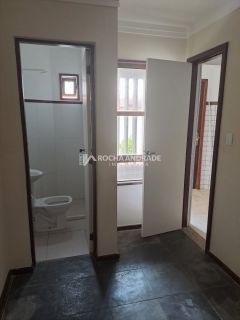 Casa de Condomínio Para Vender com 2 suítes com dependência no bairro Jaguaribe em Salvador