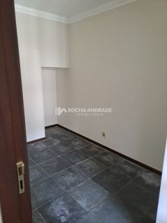 Casa de Condomínio Para Vender com 2 suítes com dependência no bairro Jaguaribe em Salvador
