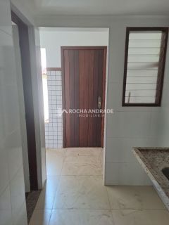 Casa de Condomínio Para Vender com 2 suítes com dependência no bairro Jaguaribe em Salvador