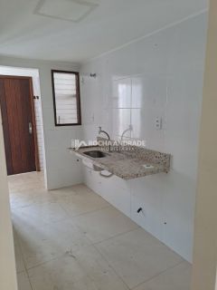 Casa de Condomínio Para Vender com 2 suítes com dependência no bairro Jaguaribe em Salvador