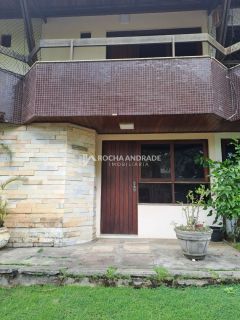 Casa de Condomínio Para Vender com 2 suítes com dependência no bairro Jaguaribe em Salvador