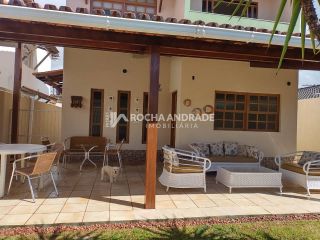 Casa térrea,com andar superior de 3/4 suíte,no condomínio recanto de Abrantes