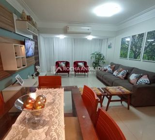 Apartamento Para Vender Mobiliado com 3 quartos,1 suíte, Vaga de garagem no bairro Costa Azul em Salvador