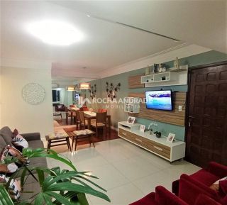Apartamento Para Vender Mobiliado com 3 quartos,1 suíte, Vaga de garagem no bairro Costa Azul em Salvador