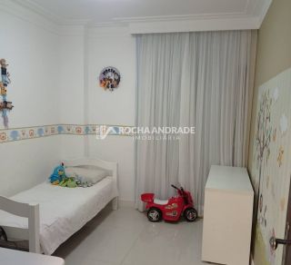 Apartamento Para Vender Mobiliado com 3 quartos,1 suíte, Vaga de garagem no bairro Costa Azul em Salvador