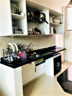 Apartamento Para Vender com 3 quartos  bairro Barra