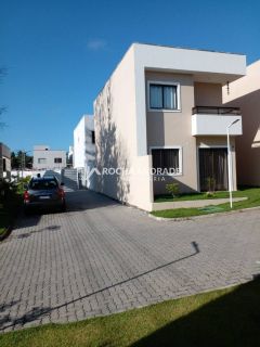 Casa de Condomínio Para Vender com 4 quartos Catu de Abrantes