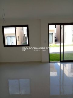 Casa de Condomínio Para Vender com 4 quartos Catu de Abrantes