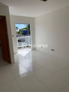 Casa Venda Ipitanga, condomínio fechado, 2 pavimentos, nova.
