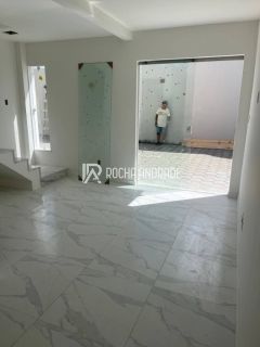 Casa Venda Ipitanga, condomínio fechado, 2 pavimentos, nova.