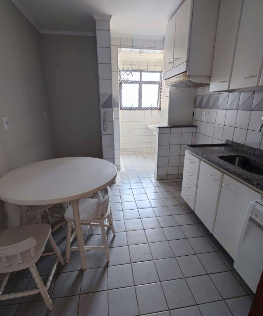 Apartamento à venda no bairro Santa Cruz em Rio Claro/SP