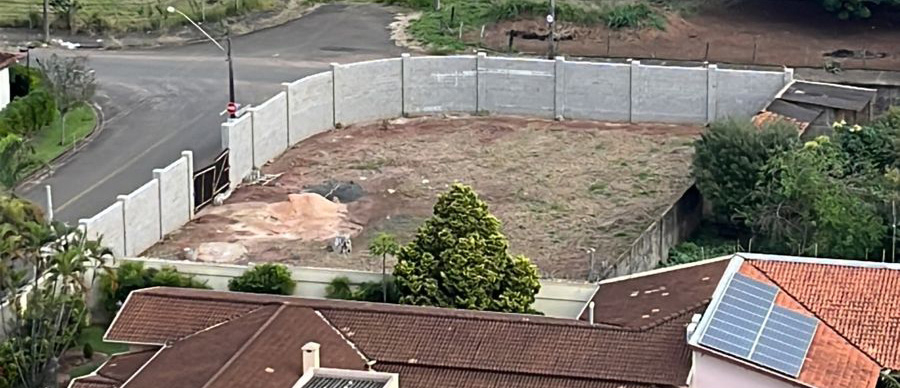 Terreno à venda no bairro Jardim São Paulo em Rio Claro/SP