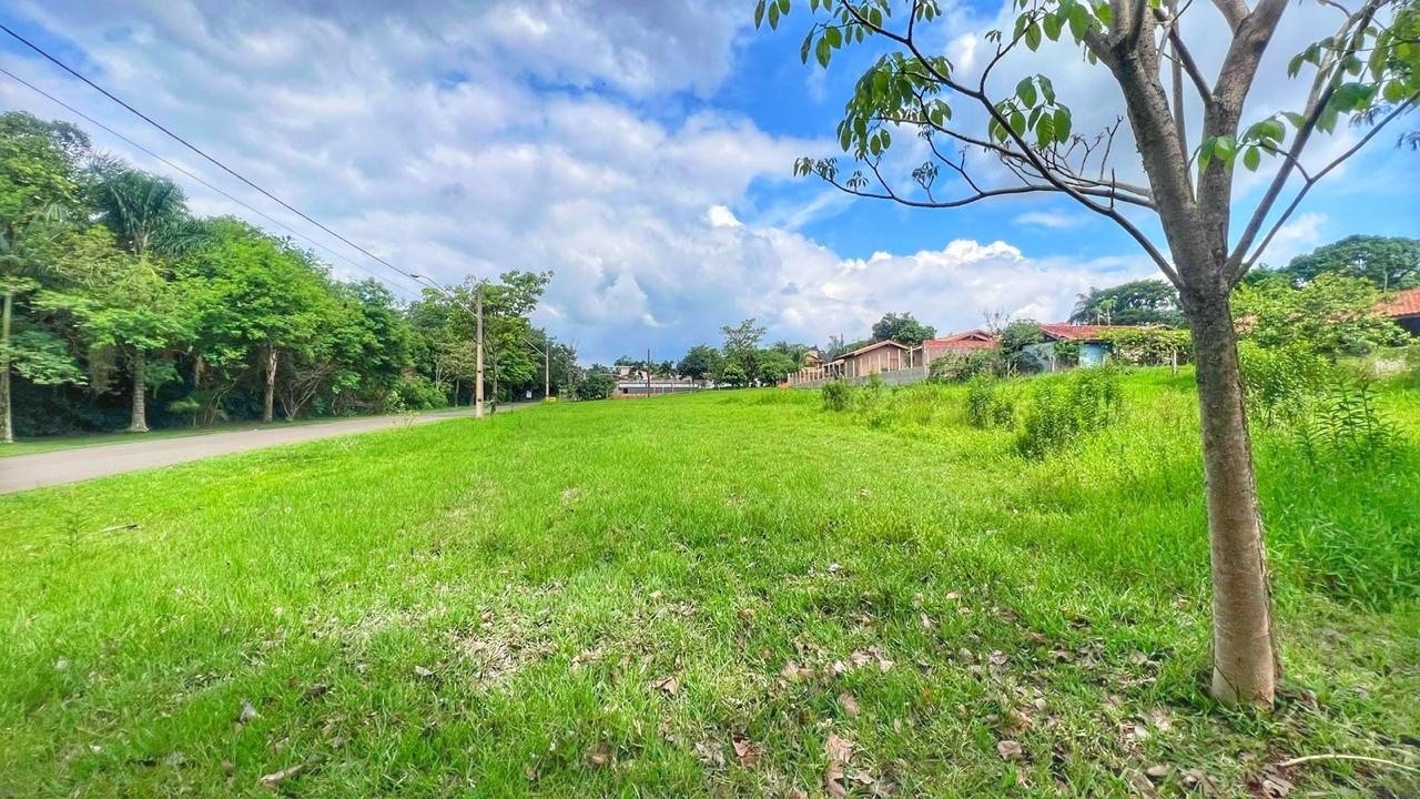 Terreno à venda no bairro Núcleo Urbano Lageado Portal dos Nobres em Ipeúna/SP