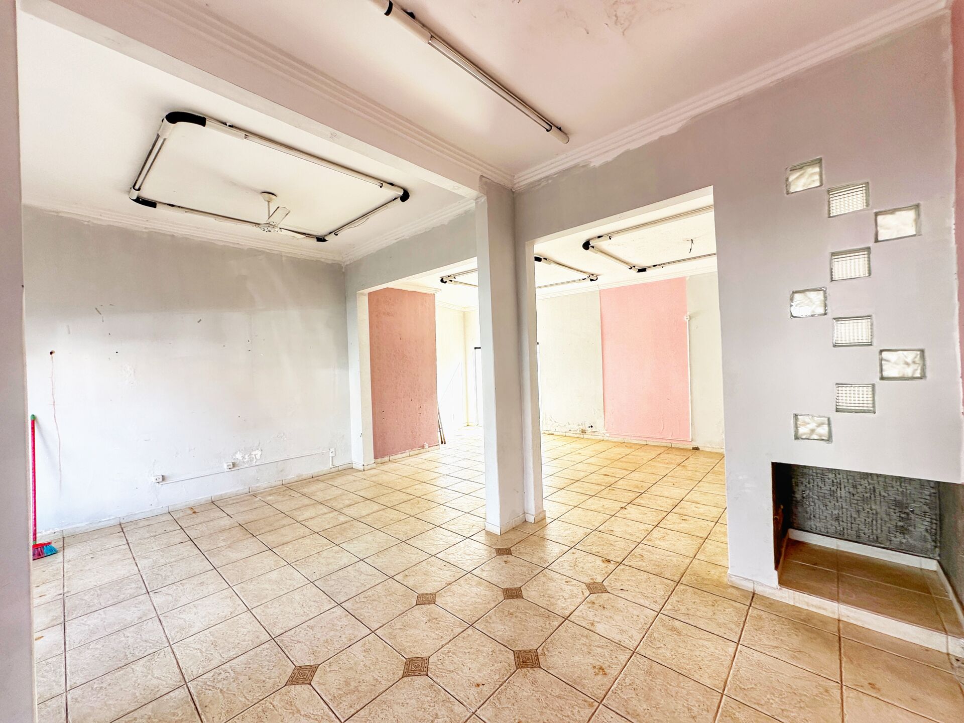 Salão comercial à venda no bairro Centro em Santa Gertrudes/SP