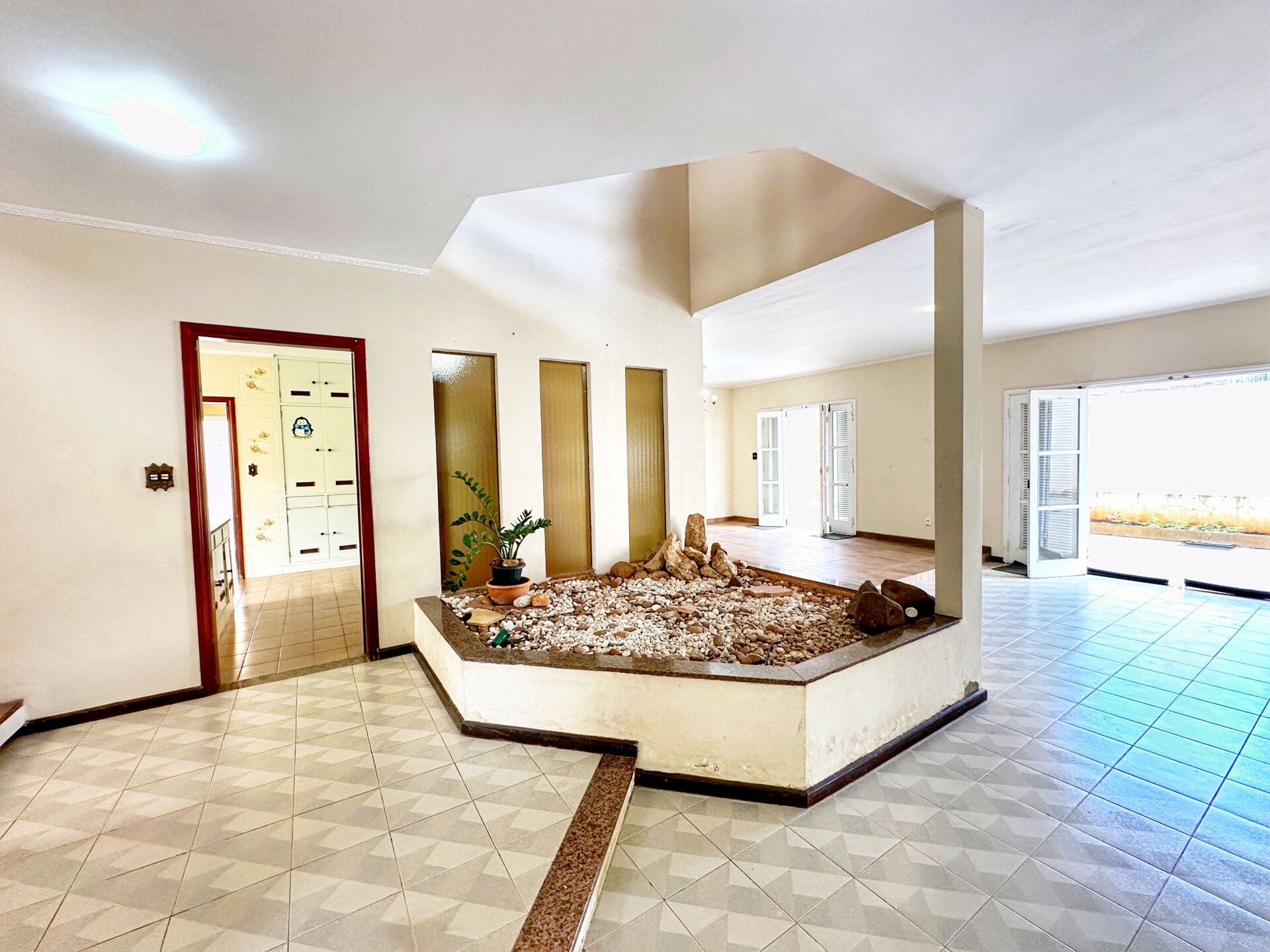 Casa sobrado à venda no bairro Jardim Claret - Rio Claro/SP