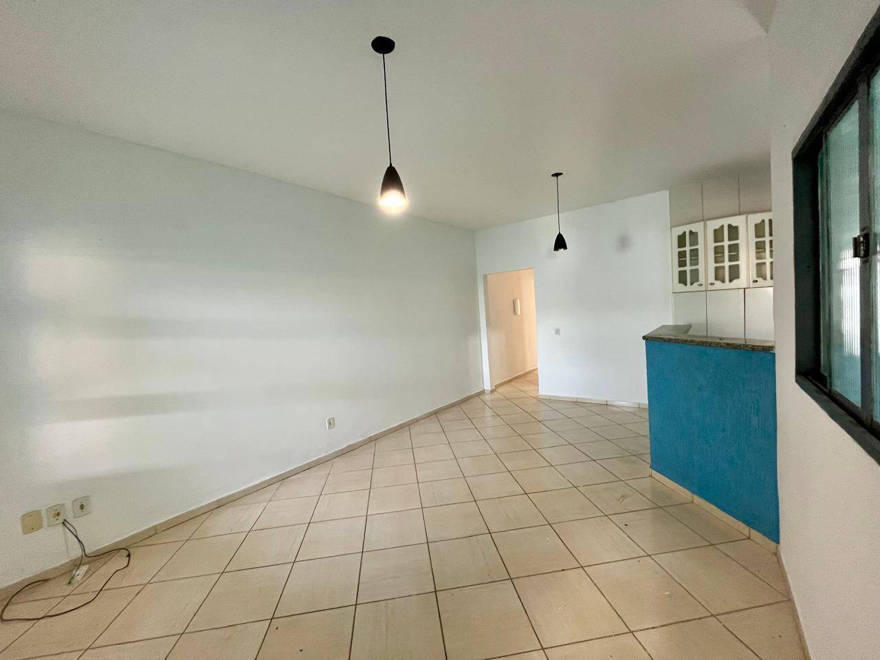 Casa em Residencial Fechado c/ Portaria 24 Hrs. e Muita Beleza Natural!