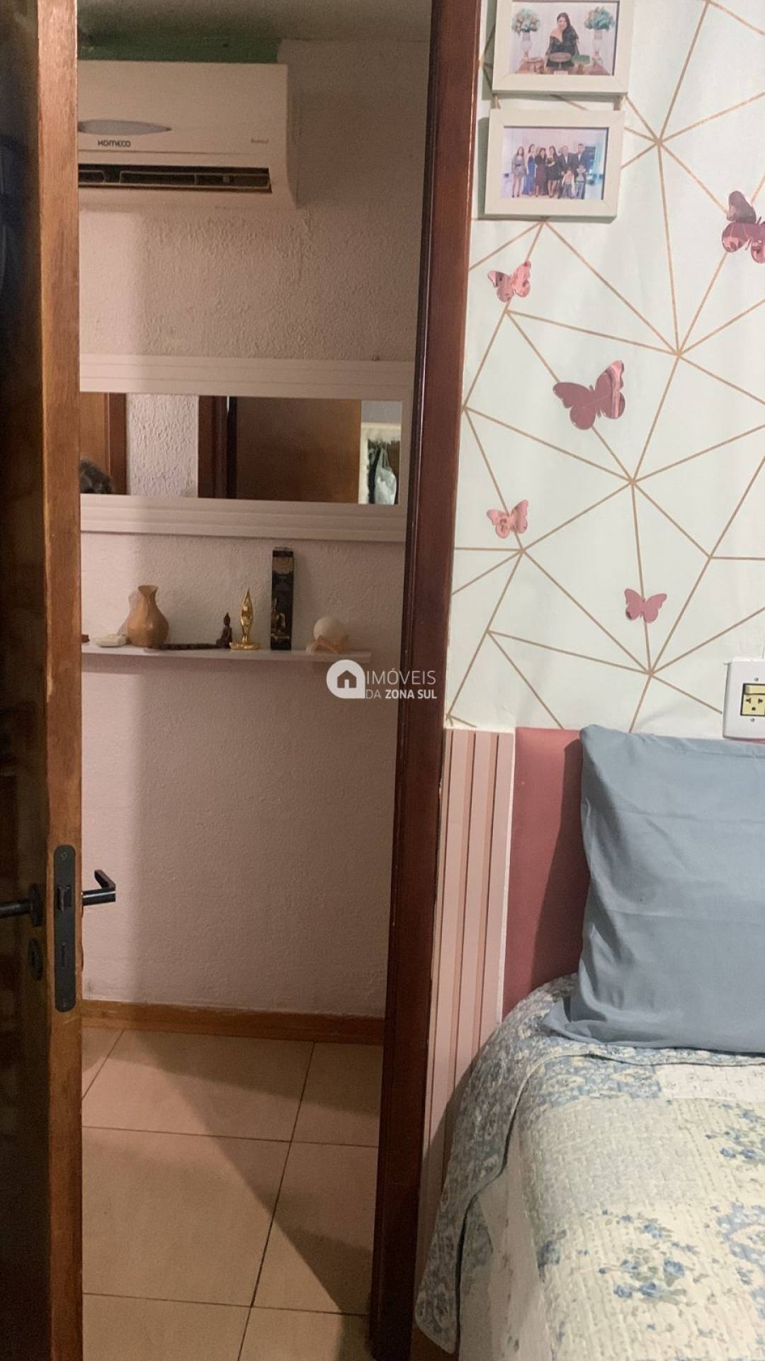 Apartamento para Vender com 1 vaga de garagem com 2 quartos 1 banheiro no bairro Vila Nova em Porto Alegre/RS