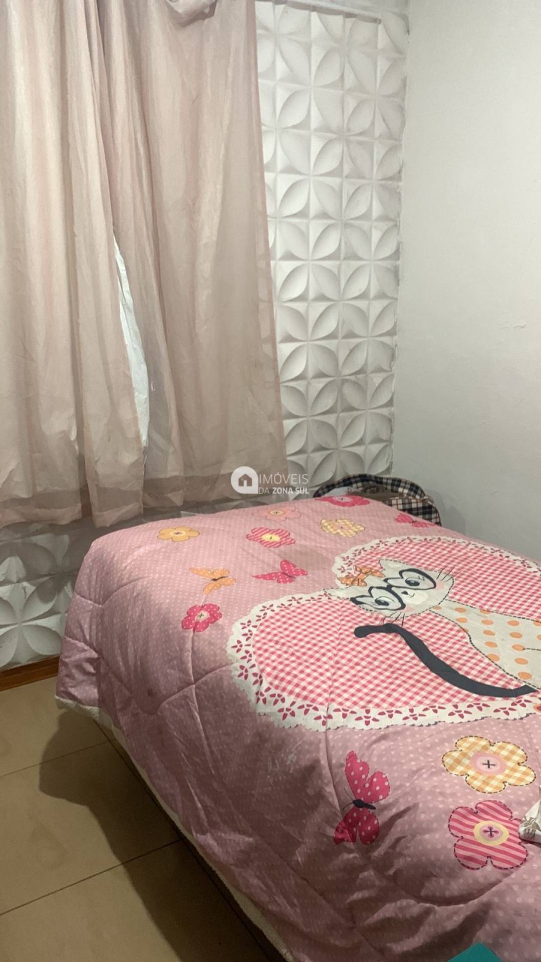 Apartamento para Vender com 1 vaga de garagem com 2 quartos 1 banheiro no bairro Vila Nova em Porto Alegre/RS