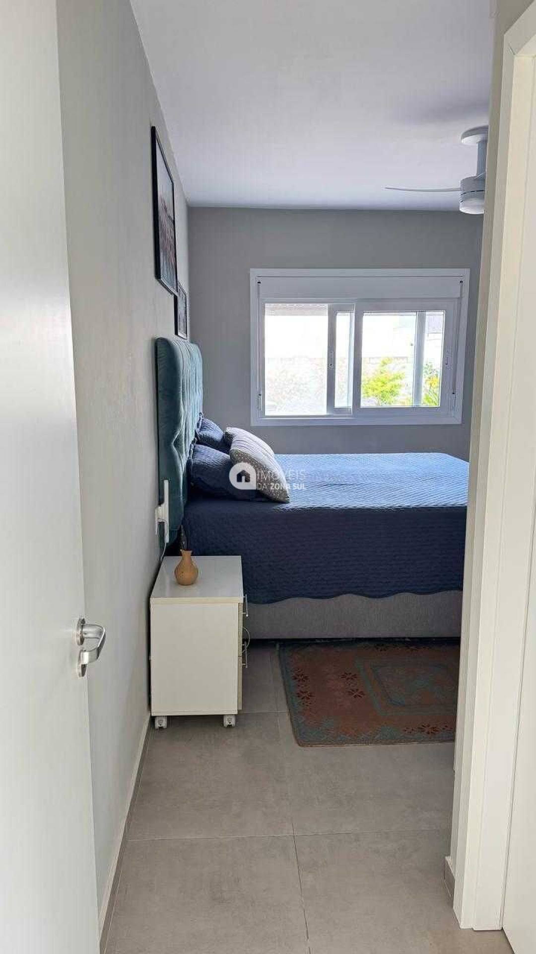 Casa para Vender com 2 vagas de garagem com 3 quartos 2 banheiros 1 suíte no bairro Hípica em Porto Alegre/RS