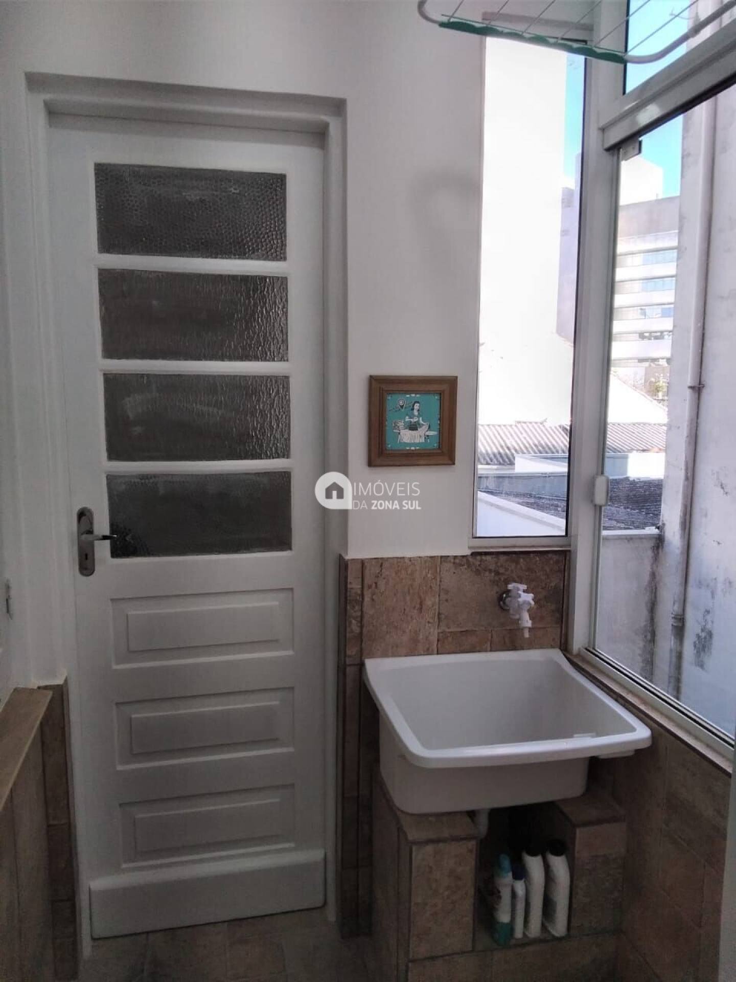 Apartamento 2 dormitórios no Rio Branco