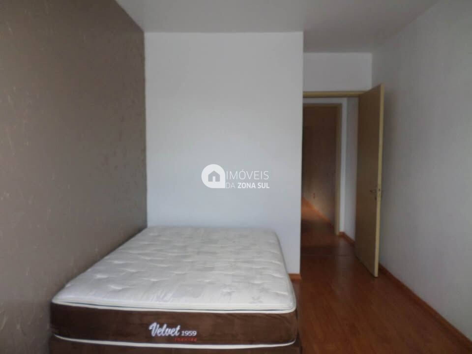 Apartamento para Vender com 1 vaga de garagem com 1 quarto 1 banheiro no bairro Tristeza em Porto Alegre/RS