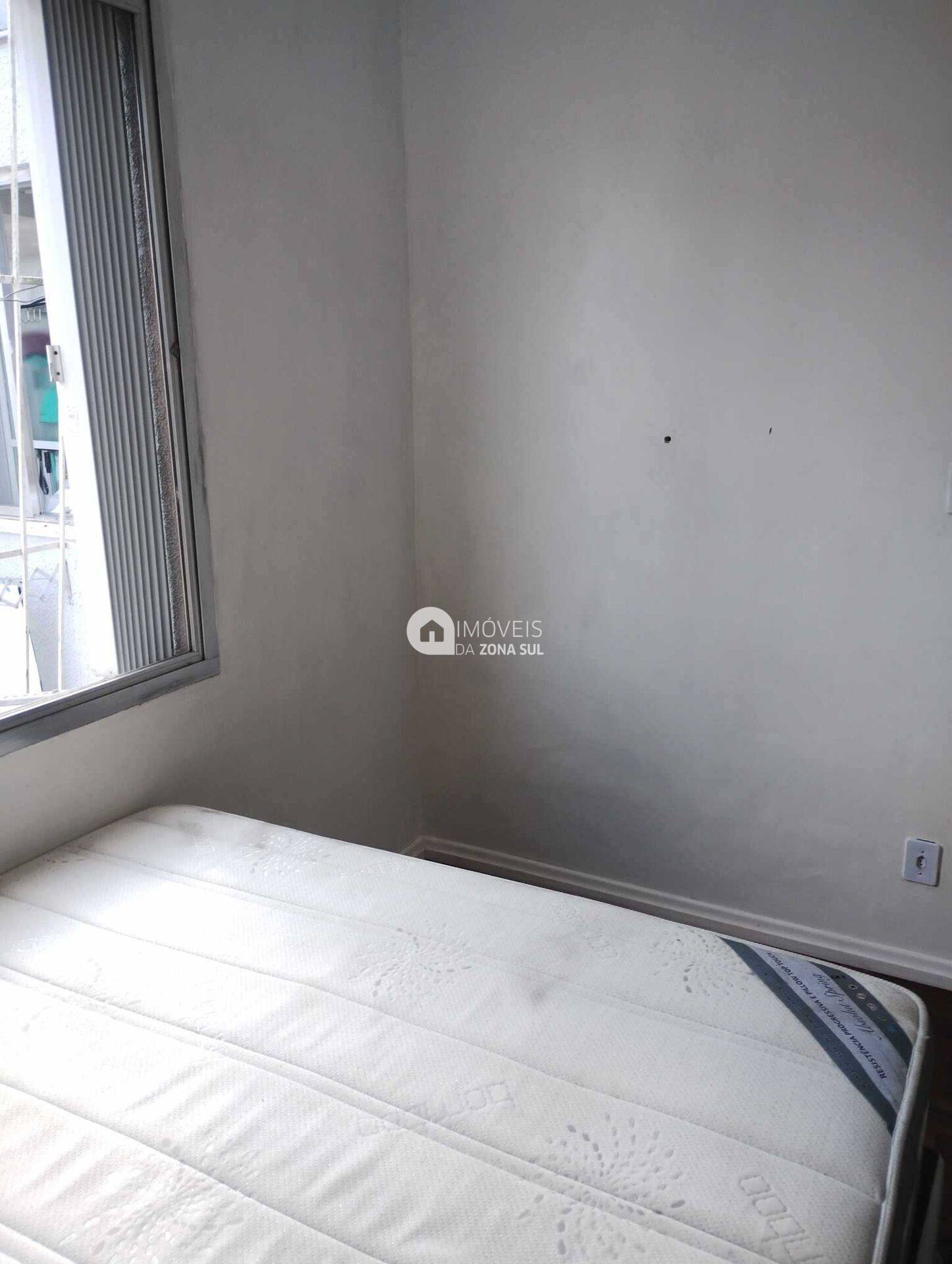 Apartamento para Vender com 1 vaga de garagem com 1 quarto 1 banheiro no bairro Petrópolis em Porto Alegre/RS