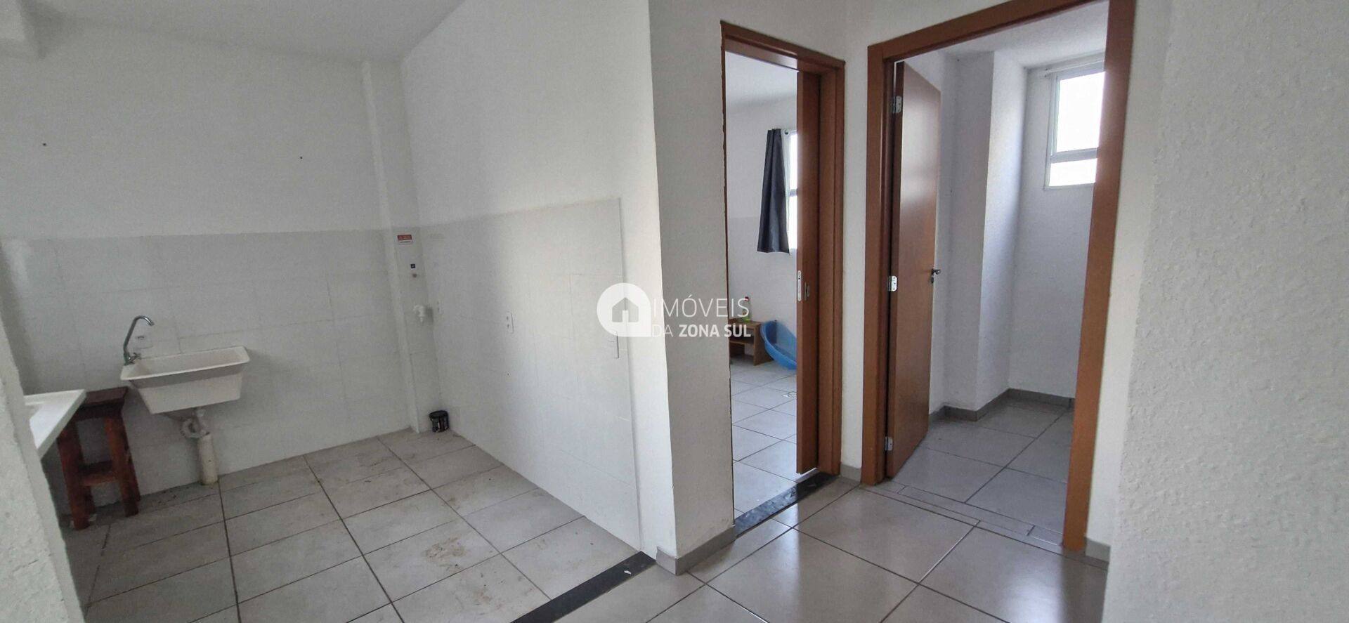 Apartamento Térreo em Restinga, Porto Alegre/RS