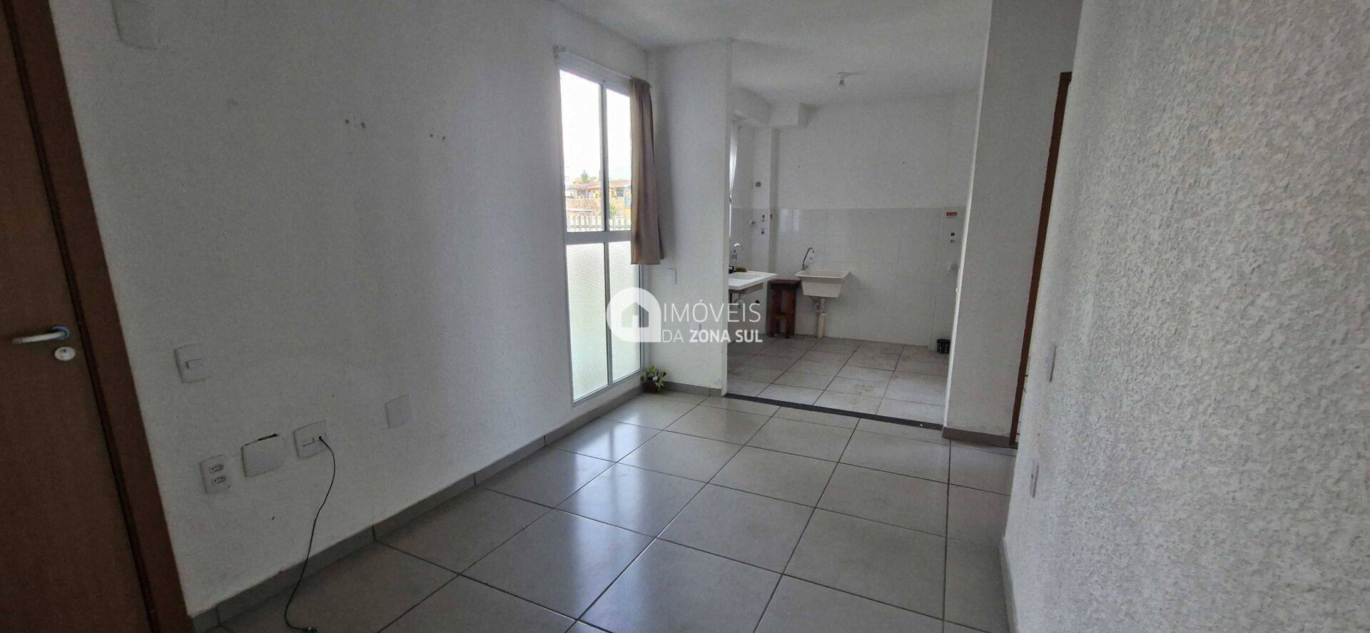 Apartamento Térreo em Restinga, Porto Alegre/RS