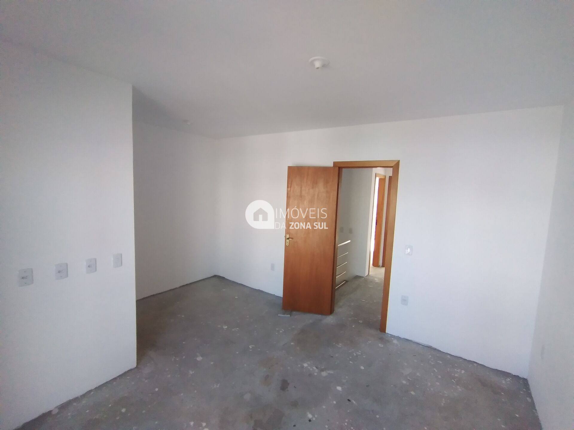Casa para Vender com 2 vagas de garagem com 3 quartos 2 banheiros 1 suíte no bairro Aberta dos Morros em Porto Alegre/RS