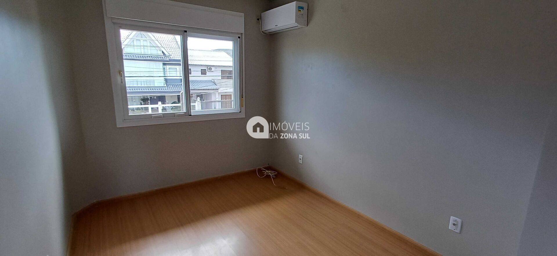 Ótimo Sobrado no Residencial Lagos de Nova Ipanema