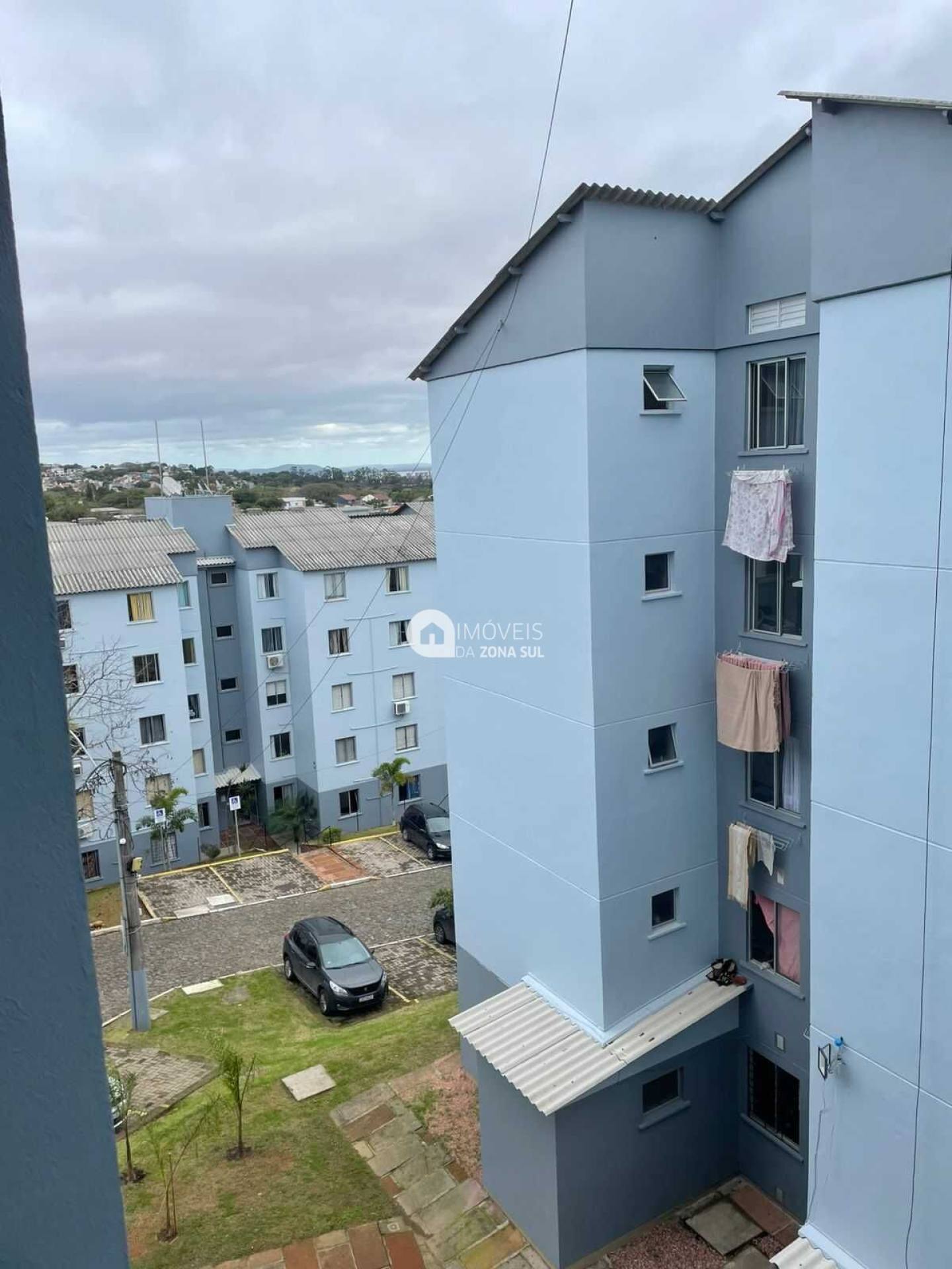 Apartamento para Vender com 1 vaga de garagem com 2 quartos 1 banheiro no bairro Campo Novo em Porto Alegre/RS