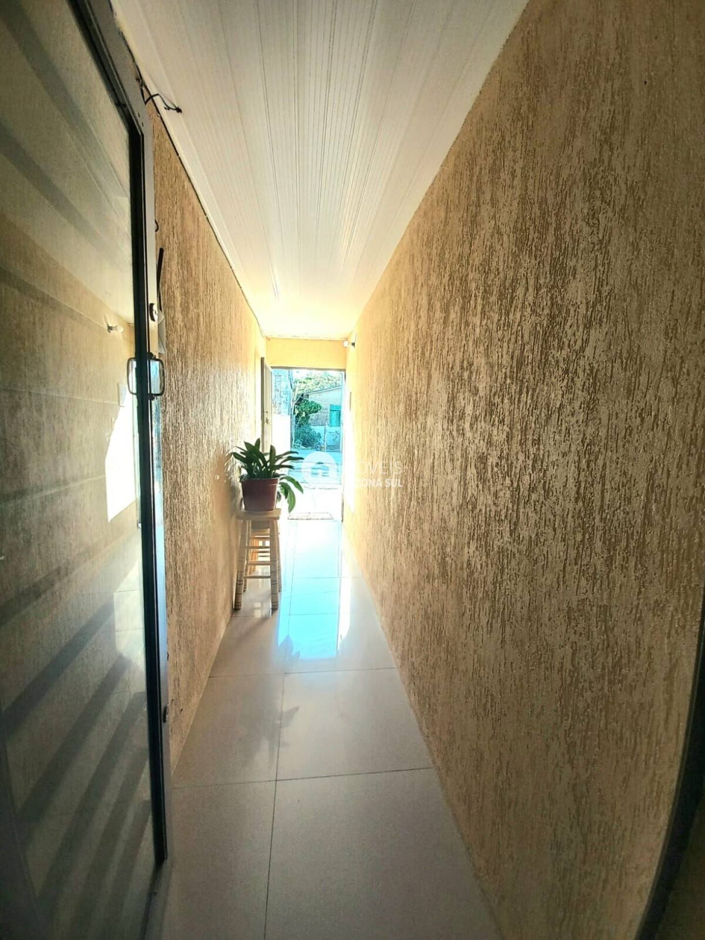 Casa para Vender com 2 vagas de garagem com 2 quartos 2 banheiros no bairro Lomba do Pinheiro em Porto Alegre/RS