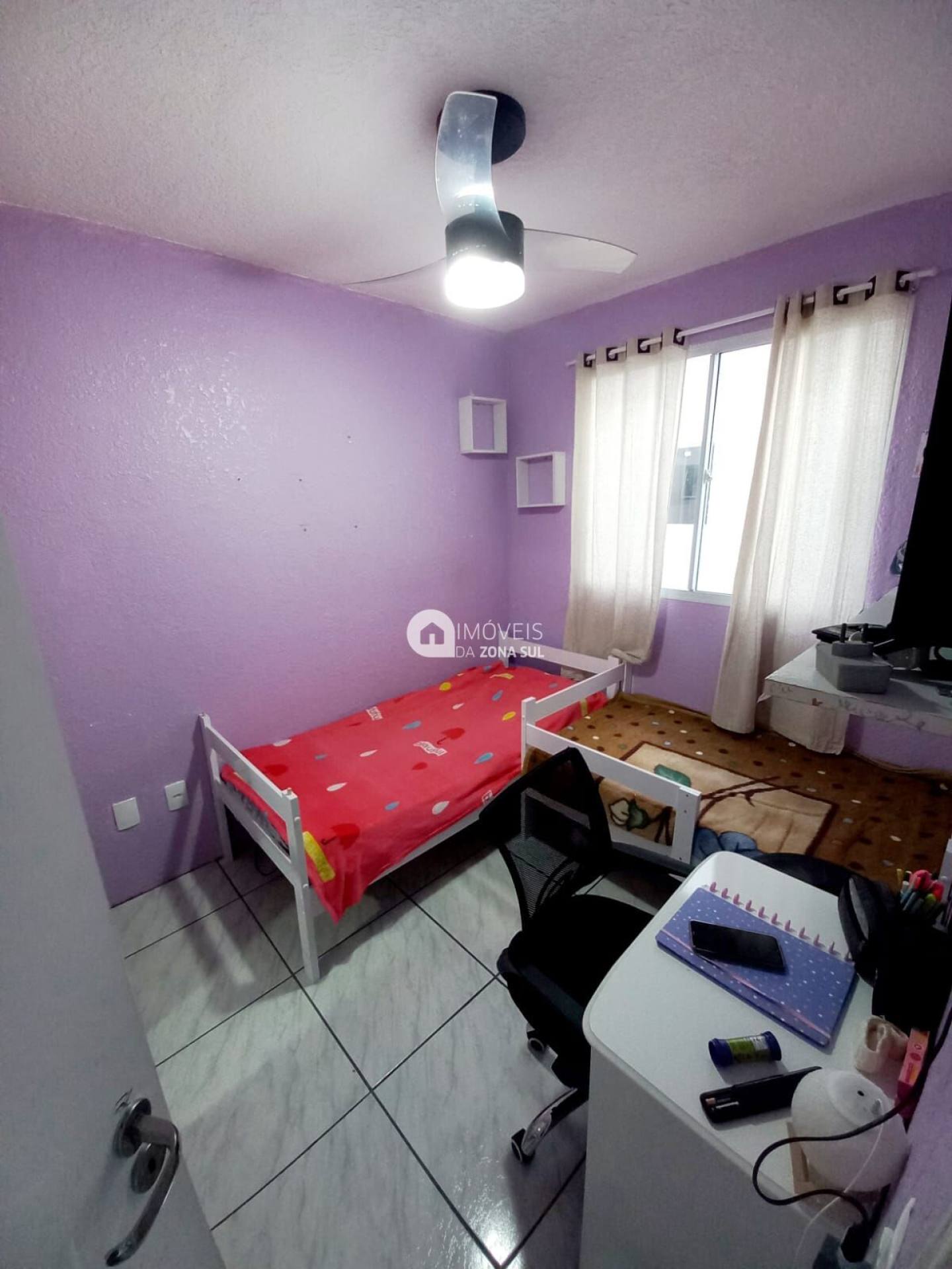 Apartamento para Vender com 2 quartos 1 banheiro no bairro Restinga em Porto Alegre/RS