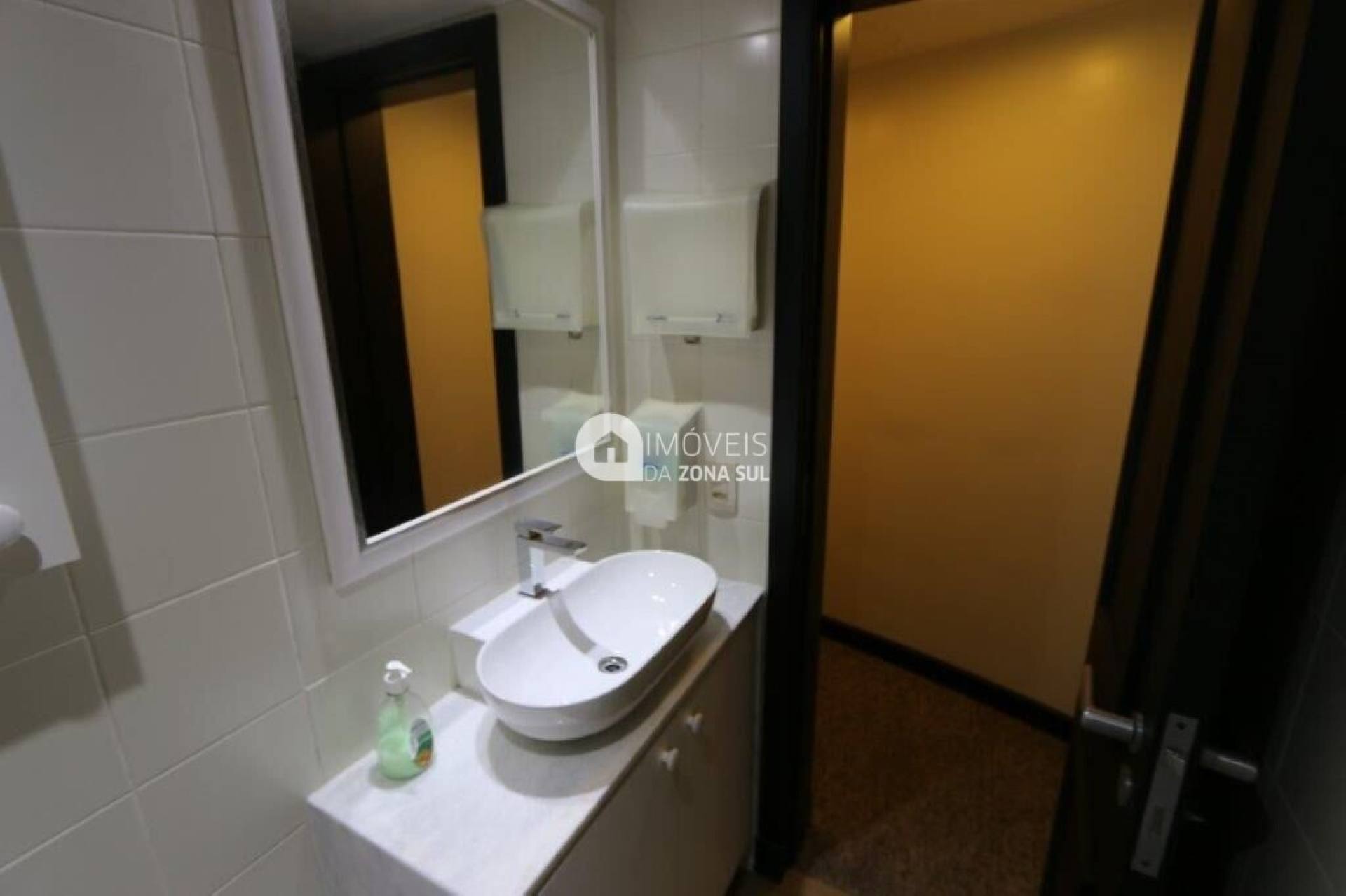 Conjunto Comercial no bairro Auxiliadora