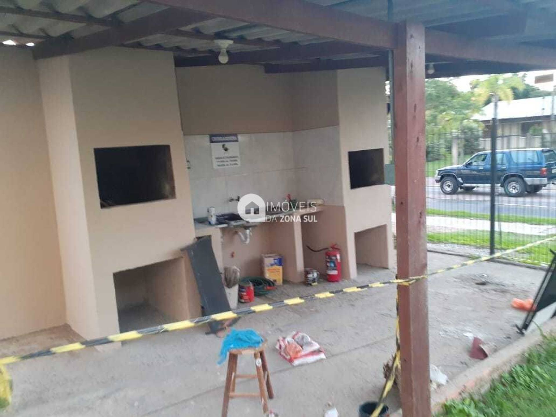 Apartamento para Vender com 1 vaga de garagem com 2 quartos 1 banheiro no bairro Restinga em Porto Alegre/RS