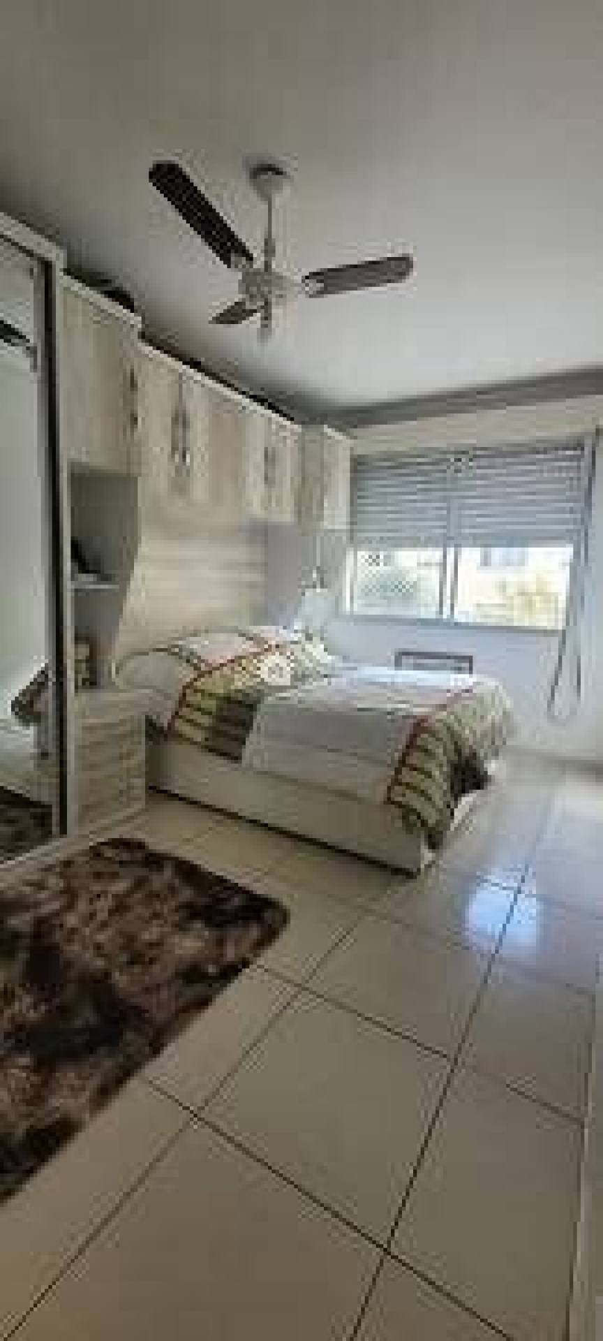 Apartamento para Vender com 1 vaga de garagem com 2 quartos 1 banheiro no bairro Tristeza em Porto Alegre/RS