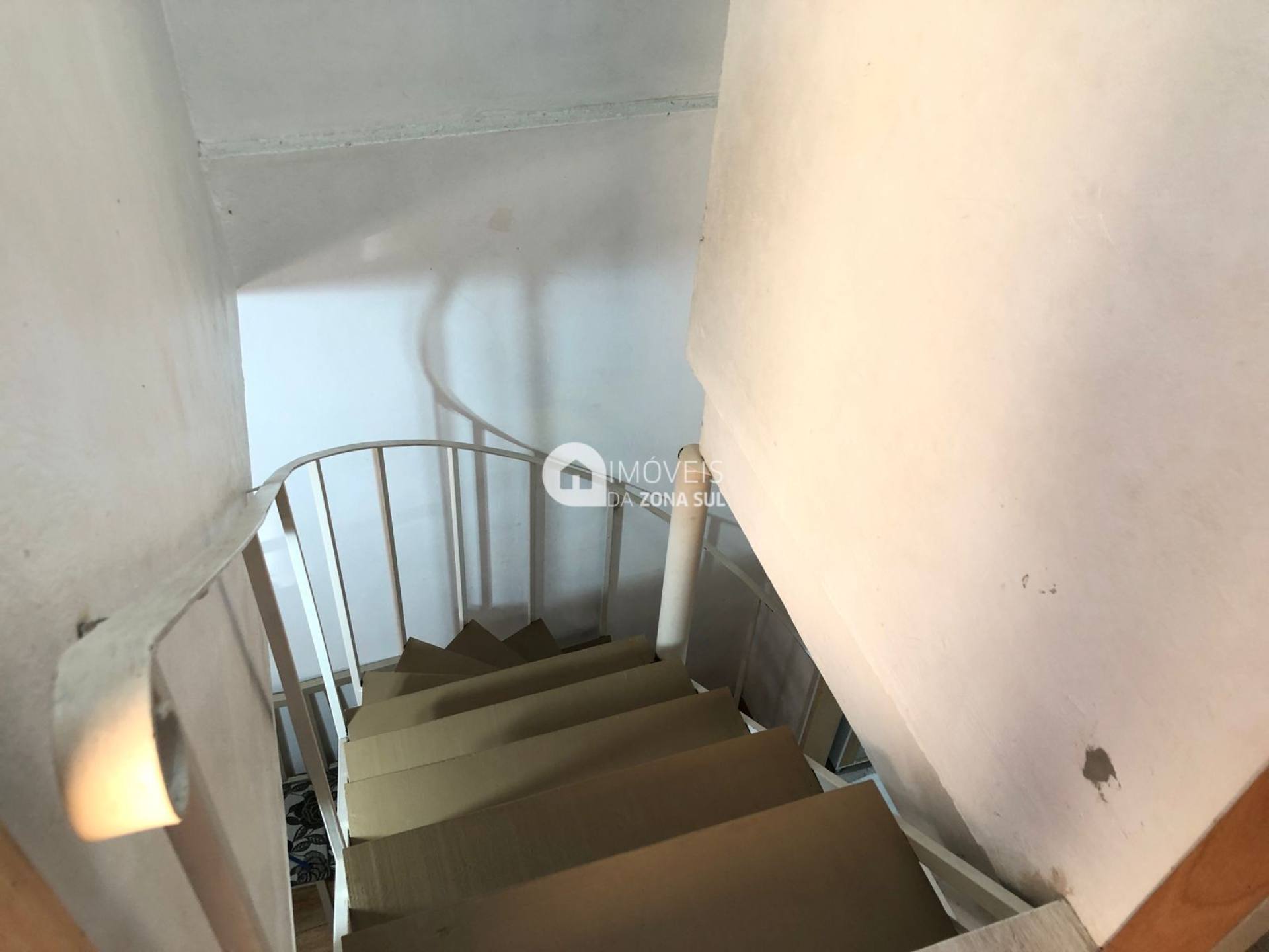 Casa para Vender com 1 vaga de garagem com 2 quartos 1 banheiro no bairro Hípica em Porto Alegre/RS