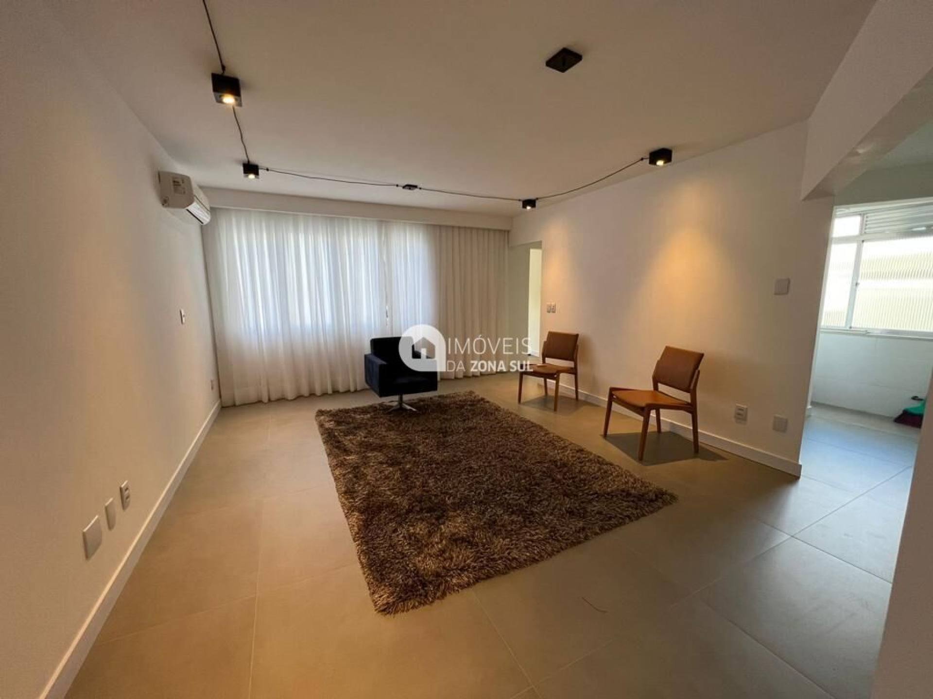 Apartamento para Vender com 1 vaga de garagem com 2 quartos 2 banheiros 1 suíte no bairro Tristeza em Porto Alegre/RS