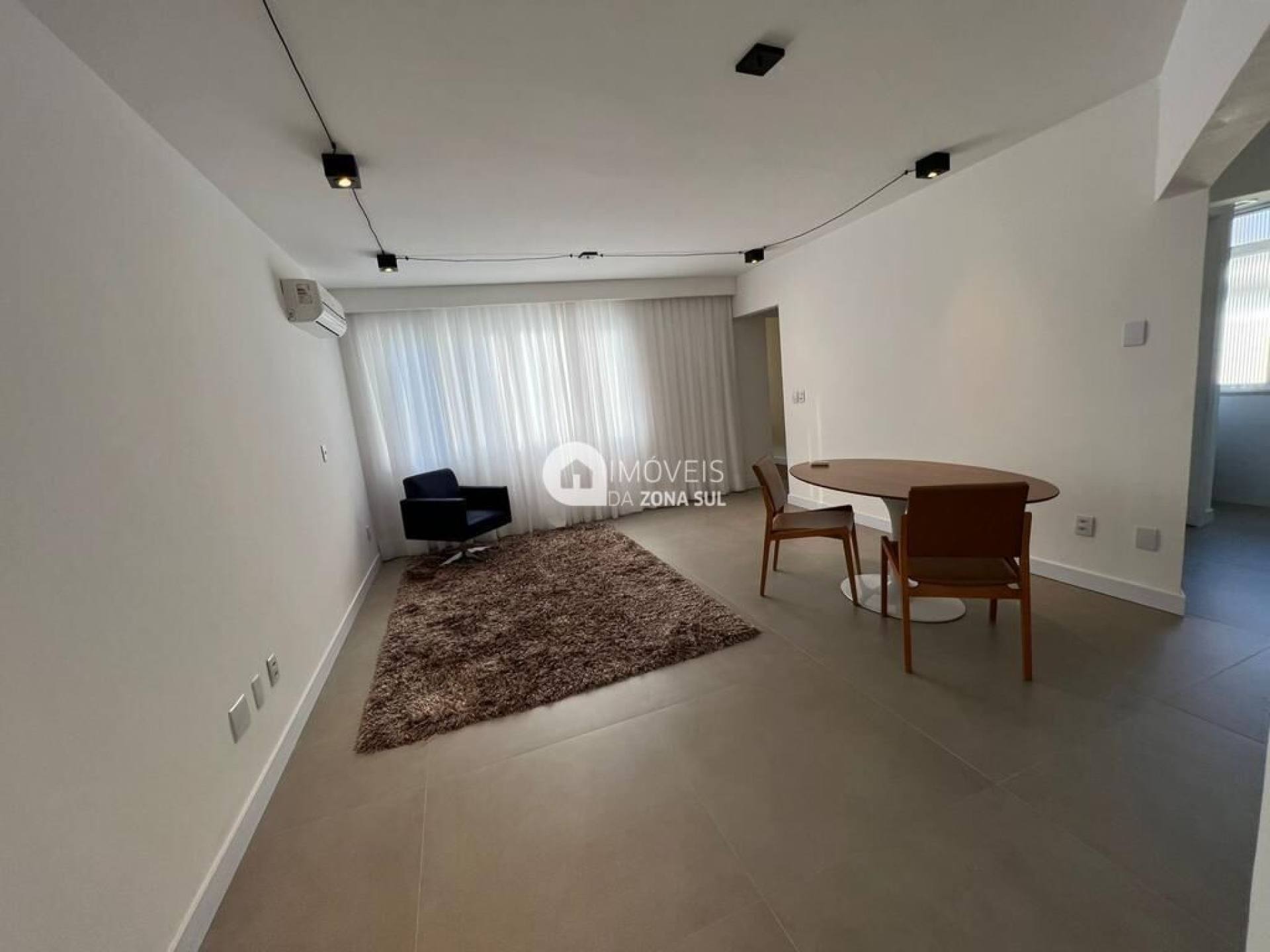 Apartamento para Vender com 1 vaga de garagem com 2 quartos 2 banheiros 1 suíte no bairro Tristeza em Porto Alegre/RS
