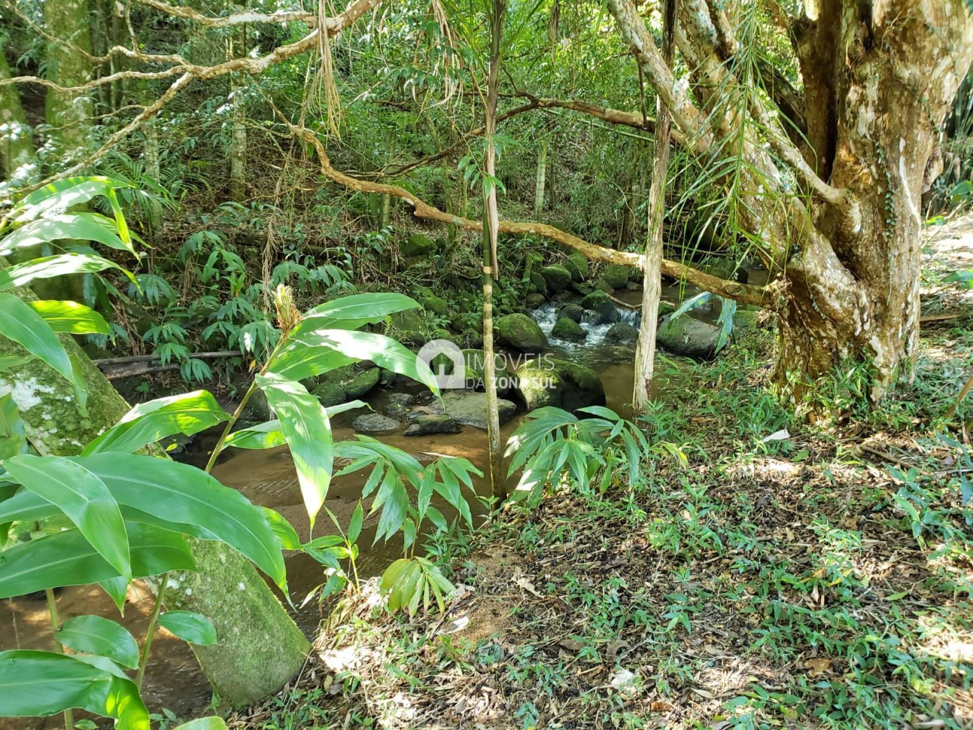 Terreno Lote com 6.396 m²