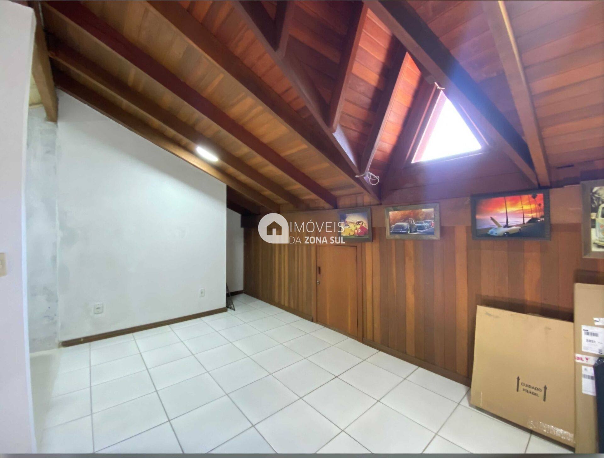 Casa em Hípica, Porto Alegre/RS