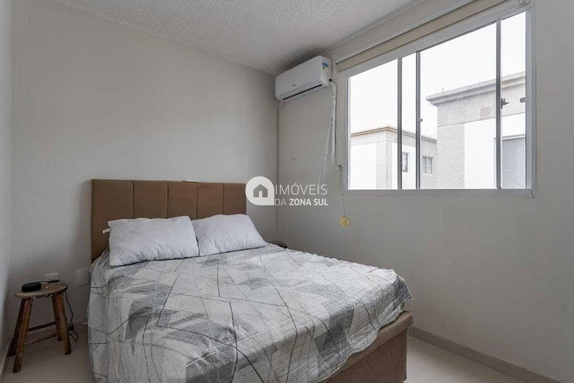 Apartamento para Vender com 1 vaga de garagem com 2 quartos 1 banheiro no bairro Rubem Berta em Porto Alegre/RS