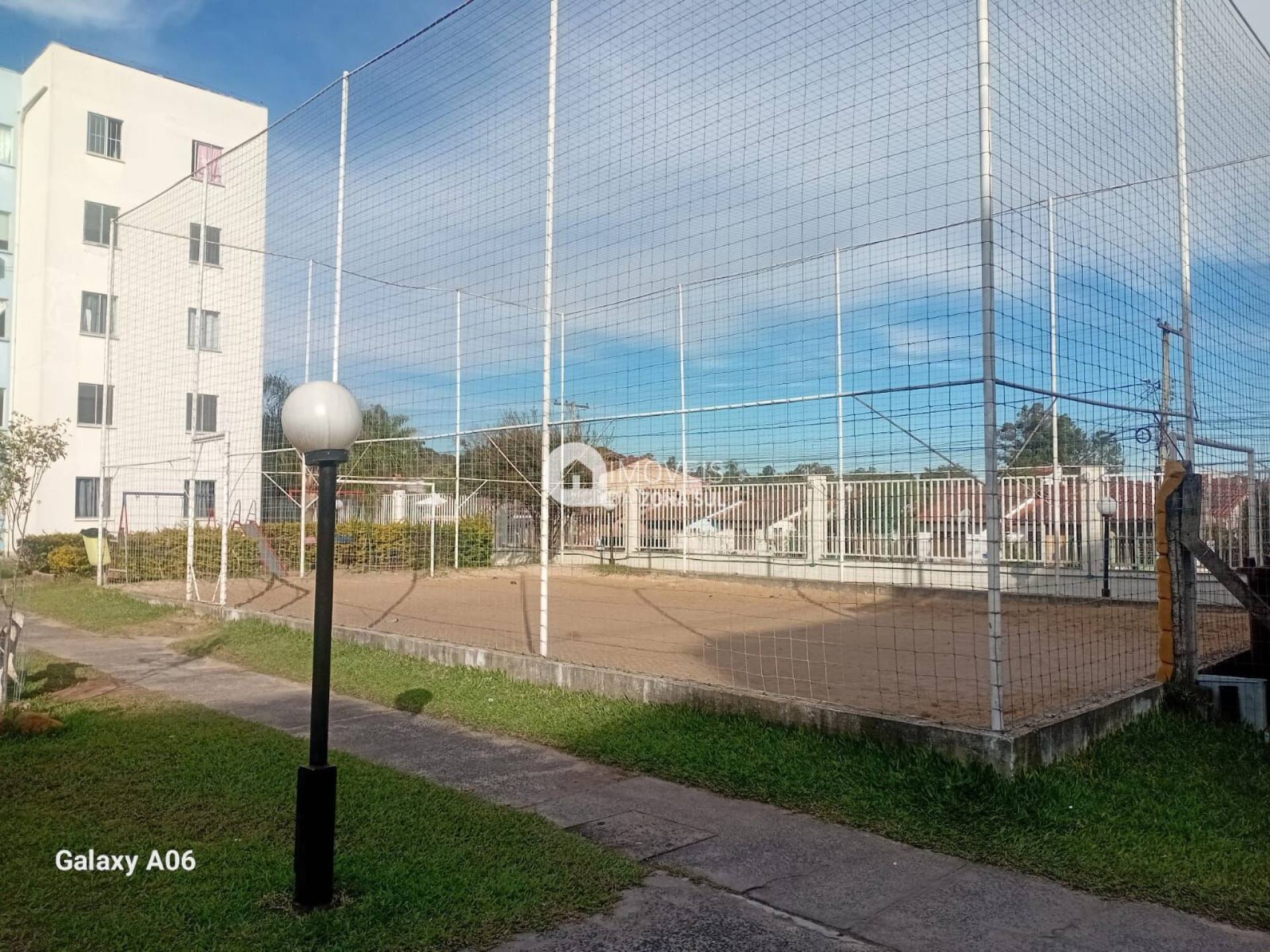 Apartamento 2 Dormitórios na Restinga Reformado